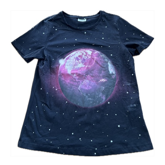 Space and moon shirt - Picture 2 of 6